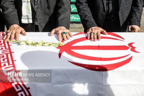 پیکر مطهر شهید عبدالله موسوی در قلعه تل به خاک سپرده می شود