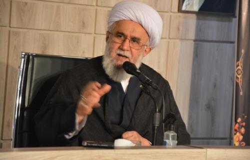 امام خمینی (ره) فقه زندگی و فقه حکومتی را تبیین کرد