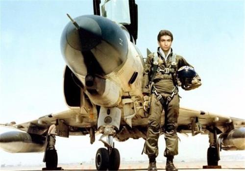 این خلبان ایرانی آرزوی صدام را بر باد داد