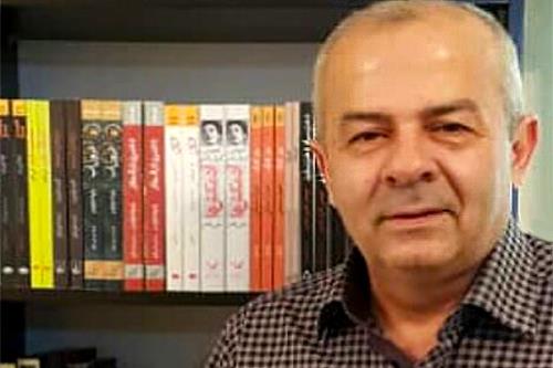 میهمان نیمه شب به کتابفروشی ها آمد