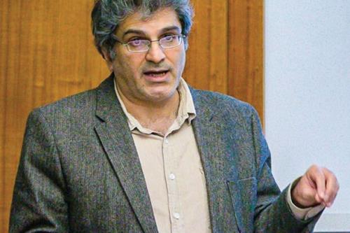 فیلسوف اعجاب انگیز سده چهارم که کتابی درباره ی زبان فارسی نوشت