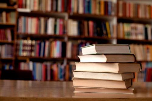 صدور دستور رییسی برای معیشت کتابداران و انتشار فراخوان دو جایزه