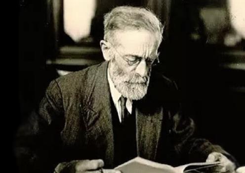 نظر محقق فرانسوی در رابطه با فردوسی چه بود؟