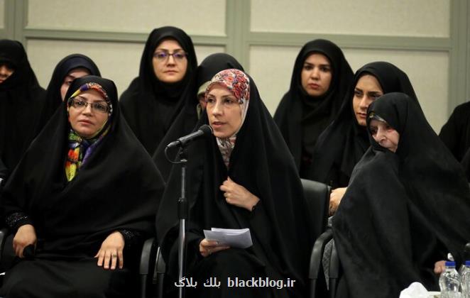 گلایه شاعرانه یک شاعر از منتشر نشدن کتابش آنکس که قلب می شکند باش