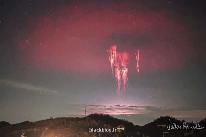 ثبت هم زمان دو پدیده بسیار نادر در یک عکس